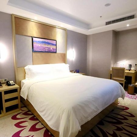 Lavande Hotel Foshan Yiwu Commodities City Eksteriør billede