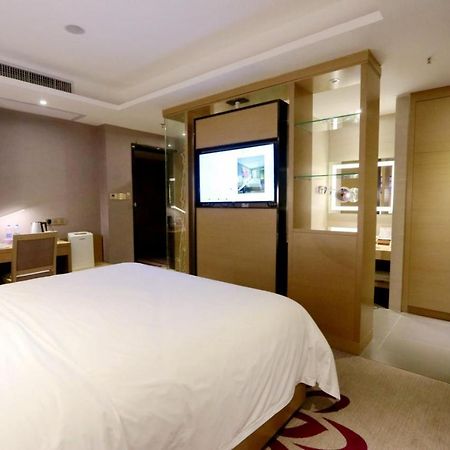 Lavande Hotel Foshan Yiwu Commodities City Eksteriør billede