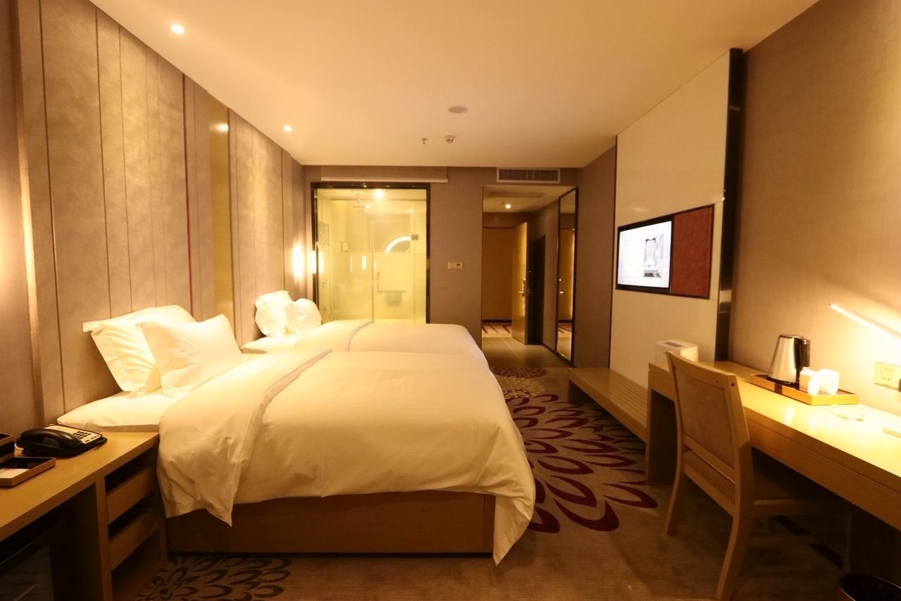Lavande Hotel Foshan Yiwu Commodities City Eksteriør billede